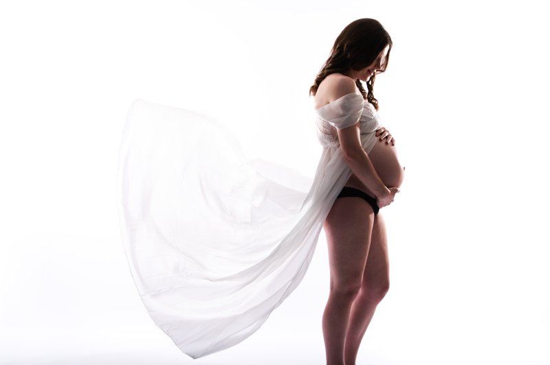 Séance photo Grossesse à Strasbourg, par Vincent Tineo photographe (photo 2)